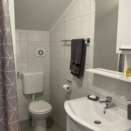 Apartment 'maslina' *