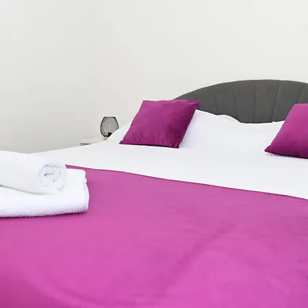 Apartman 'maslina' *